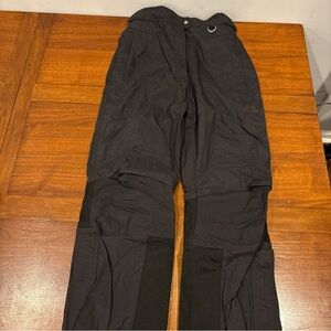 The North Face Women's Size 10  Black  Insulated Ski Snowboard Pants